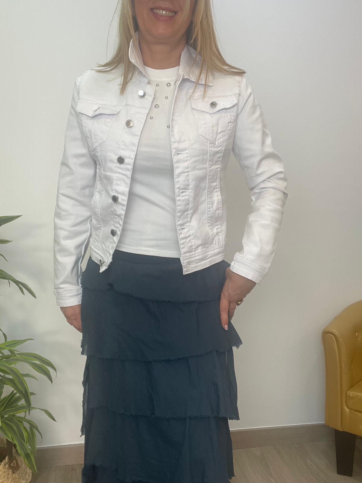 Cazadora tejana blanca - Imagen 3