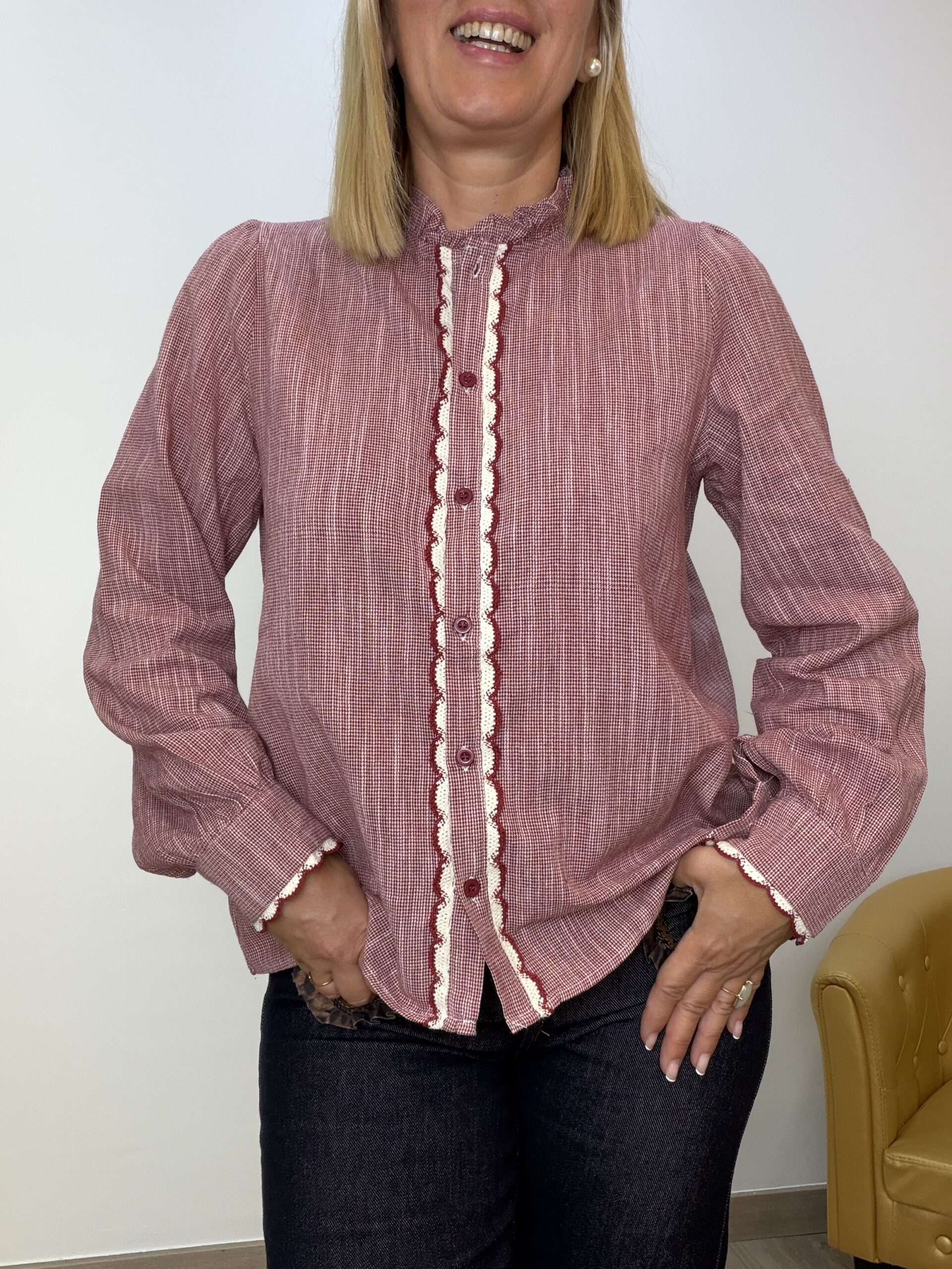 Camisa Burdeos Puntilla - Imagen 2